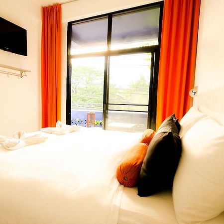 Moonlight Champa Hotel Vientiane Buitenkant foto